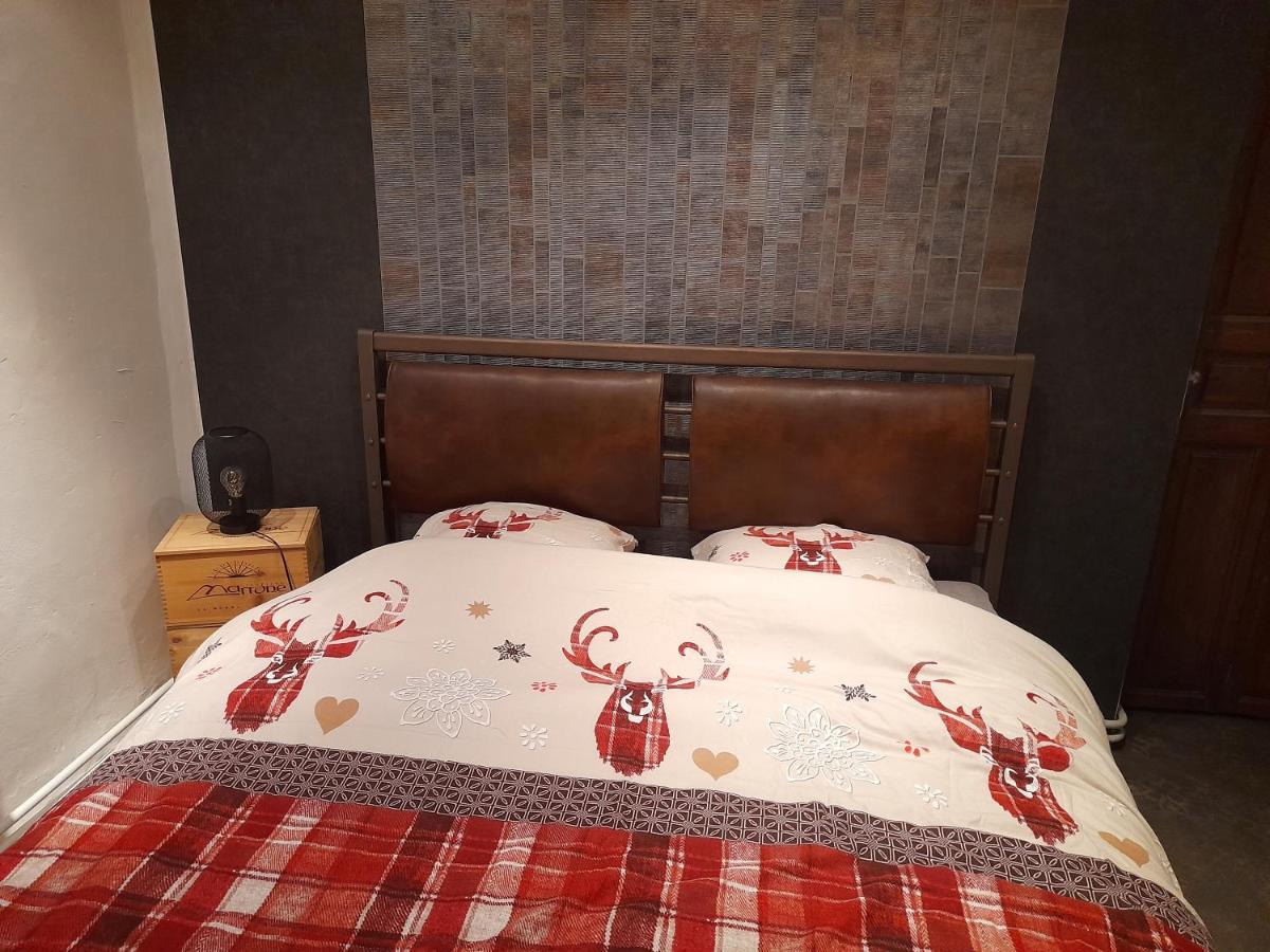 Place 86 La Reid Экстерьер фото
