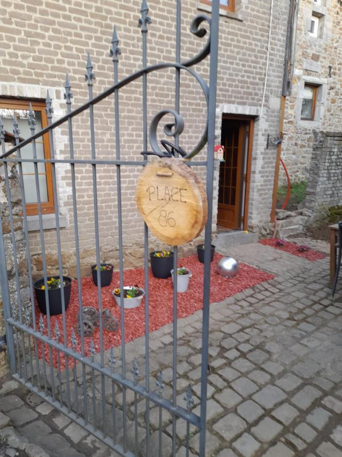 Place 86 La Reid Экстерьер фото