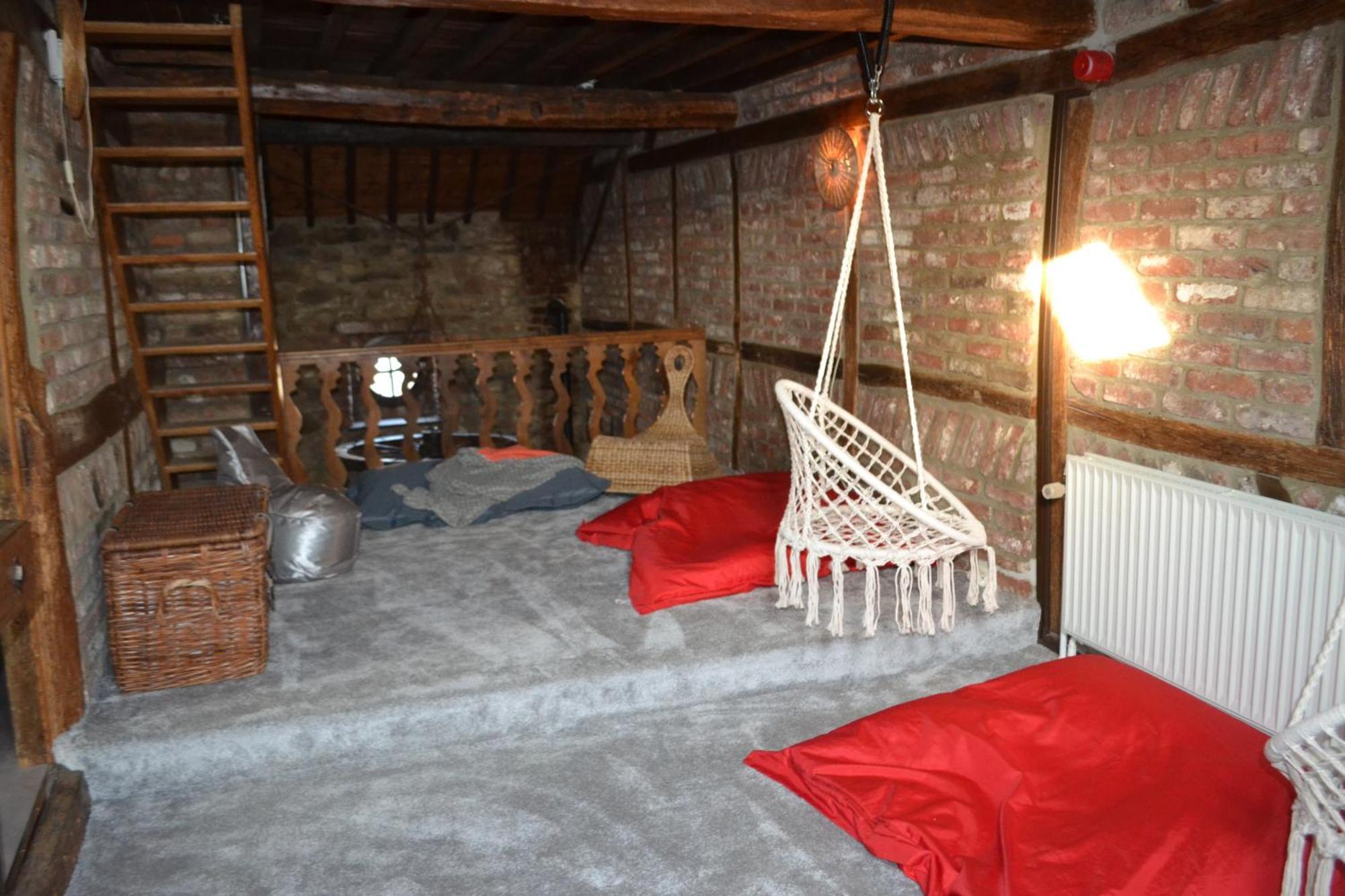 Place 86 La Reid Экстерьер фото